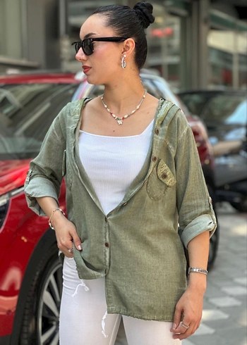 Düğmeli V Yaka Kadın Keten Gömlek
