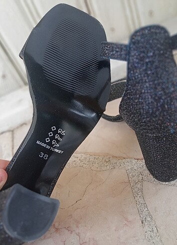38 Beden siyah Renk Tek bant Topuklu ayakkabı 