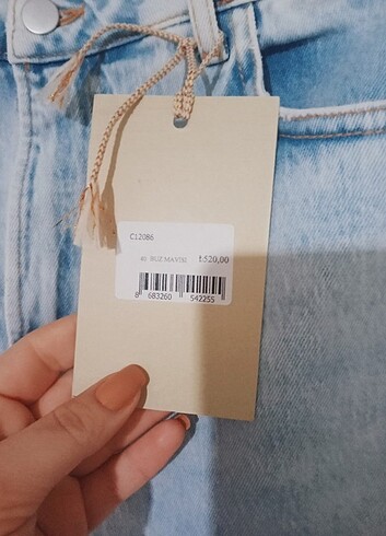 xl Beden Yeni etiketli Jean 