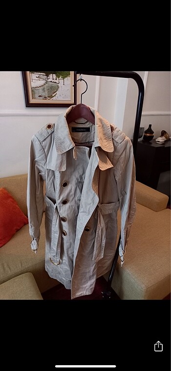 Zara trenchcoat