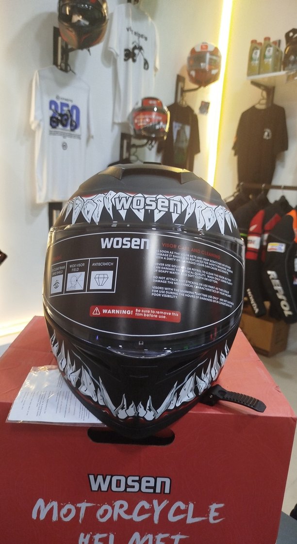 Wosen Helmet Siyah Baskılı Motosiklet Kaskı L beden - Görsel 2