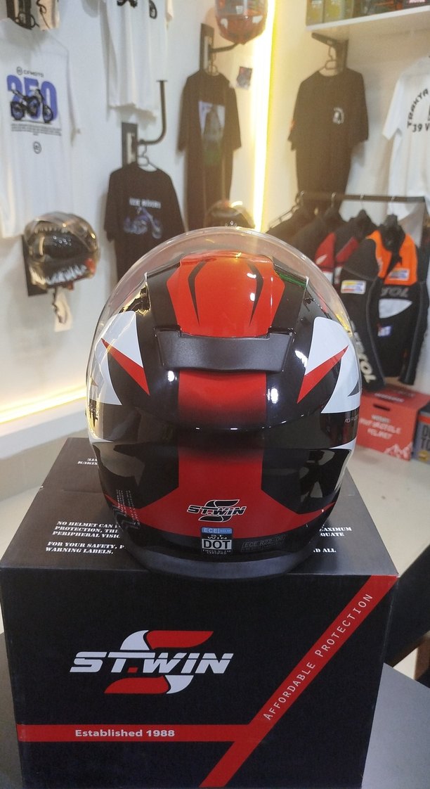 Stwin Kırmızı Gri Baskılı Biker Motosiklet Kaskı L beden - Görsel 4