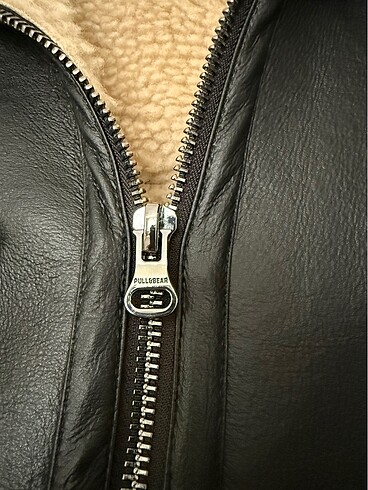 Pull and Bear Pull and bear deri mont