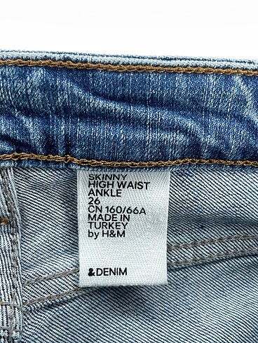 26 Beden mavi Renk H&M Jean / Kot %70 İndirimli.