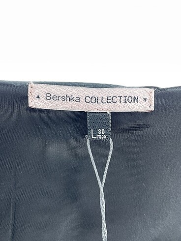 l Beden siyah Renk Bershka Kısa Elbise %70 İndirimli.