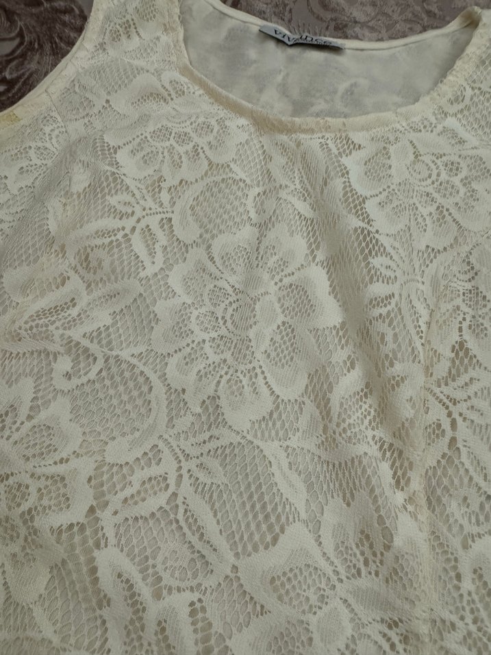 Dantel Detaylı Kolsuz Bej Kadın Bluz - Görsel 2