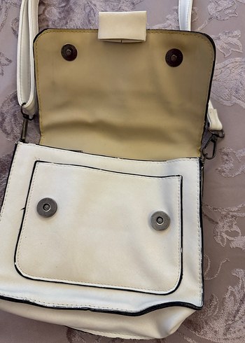 Beyaz Çapraz Kadın Çanta - Görsel 3