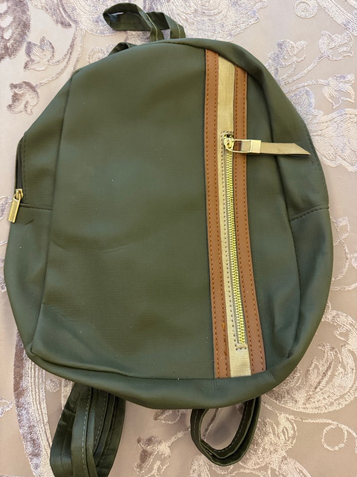 Kadın Deri Haki Sırt Çantası - Görsel 2