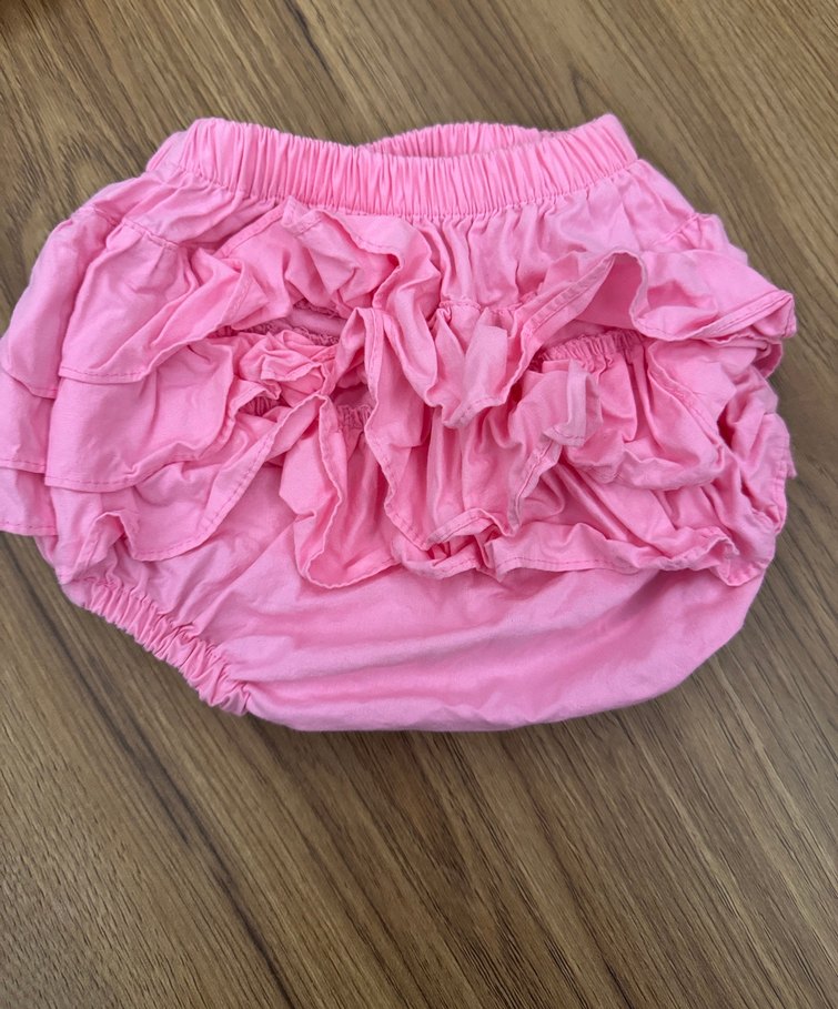 Pembe Fırfırlı Bebek Külot Şort - Görsel 3