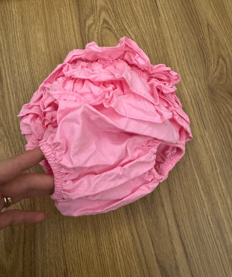 Pembe Fırfırlı Bebek Külot Şort - Görsel 4