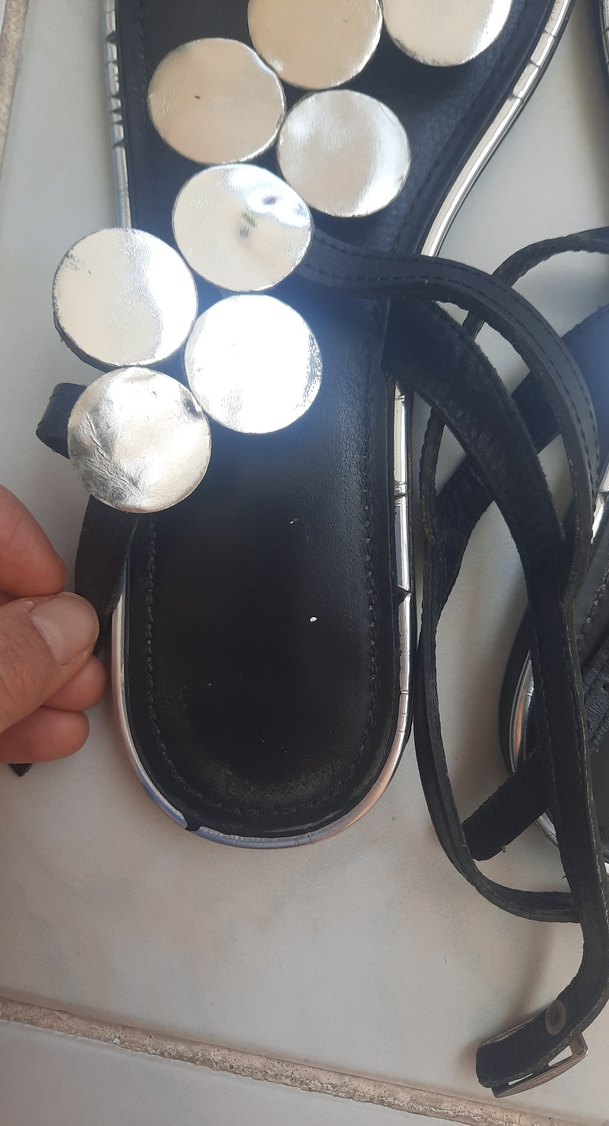 greyder markaDüğmeli Siyah
 Kadın Sandalet - Görsel 3