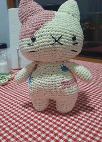 Pastel Pembe El Örgüsü Peluş Kedi Oyuncak