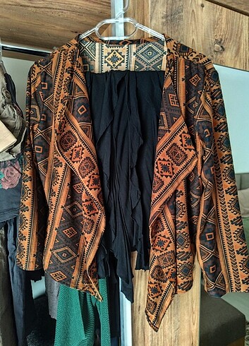 Vintage Crop Hırka 