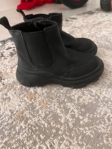 Zara Zara Çocuk botu