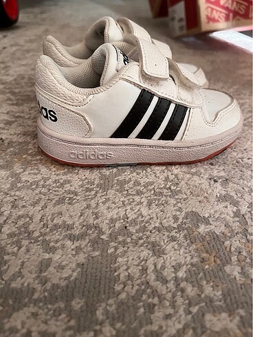 Adidas Spor ayakkabı