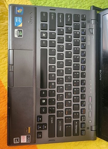 Beden Sony i7 bilgisayar