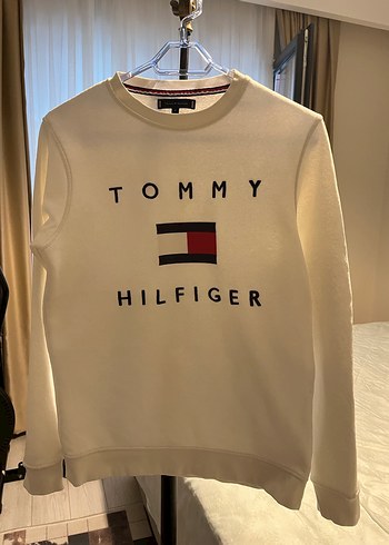 Tommy Hilfiger Beyaz Uzun Kollu Sweatshirt