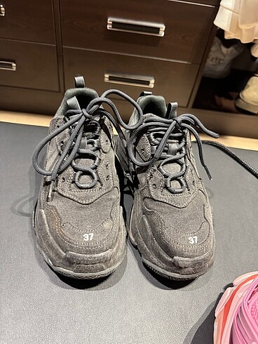 Balenciaga ayakkabı