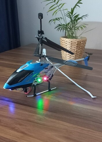 Büyük boy Kumandalı Helikopter