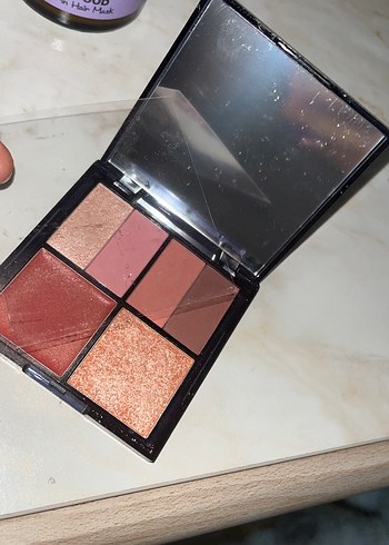 Mor Parlak Göz Farı Paleti - Görsel 3