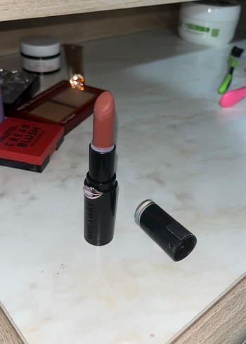 wet n wild ruj 1440E - Görsel 2