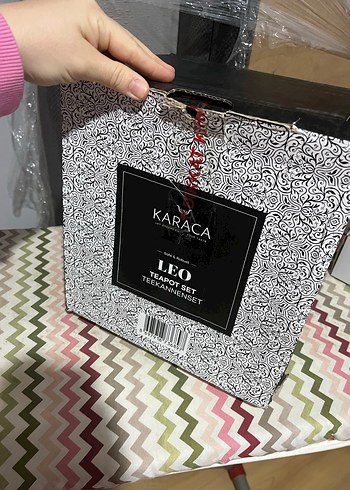 Karaca Beyaz ve Siyah Desenli Çaydanlık - Görsel 2