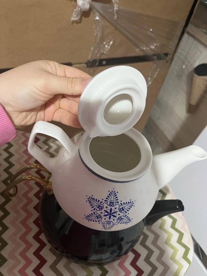 Karaca Beyaz ve Siyah Desenli Çaydanlık - Görsel 4