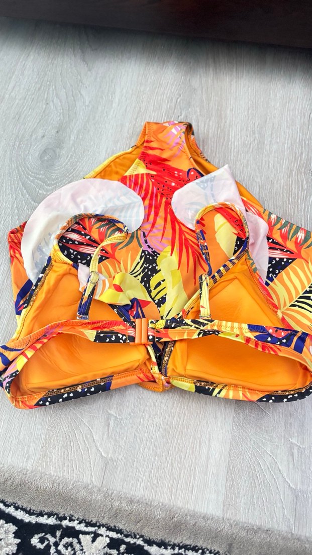 Renkli Desenli Fırfırlı Mini Bikini - Görsel 3