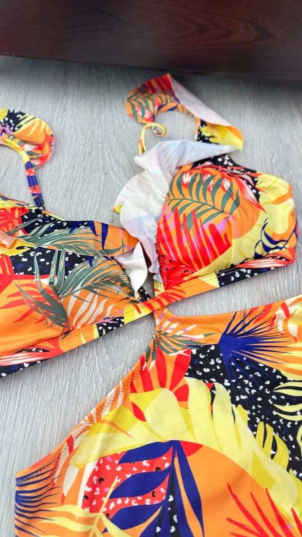 Renkli Desenli Fırfırlı Mini Bikini - Görsel 4