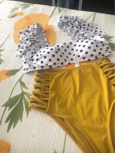 40 Beden çeşitli Renk Bikini altı