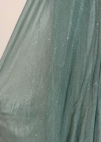 Yeşil İşlemeli Uzun Kollu Abiye Elbise - Görsel 4