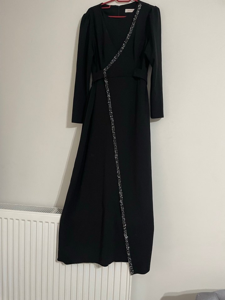 Uzun Siyah Drapeli Kadın Elbise - Görsel 2