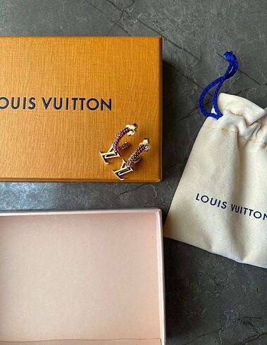 Beden Louis Vuitton Küpe