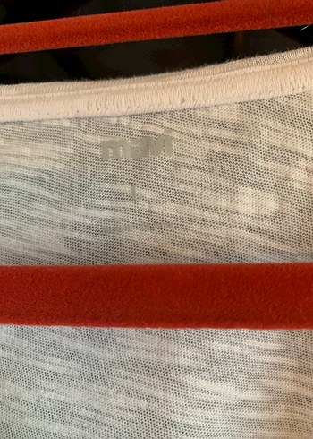 Kadın Beyaz V Yaka Keten Tişört - Görsel 2