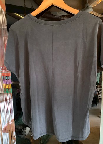 Gri Kadın Kısa Kollu Tişört - Görsel 3