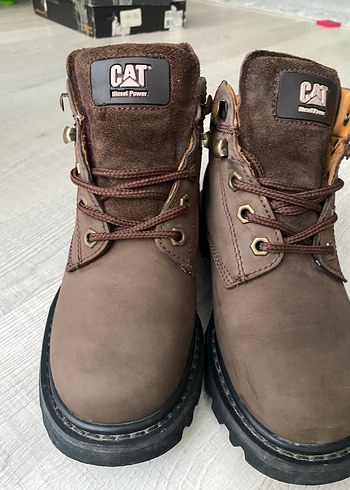 CAT Kahverengi Deri Kadın Bot - Görsel 2