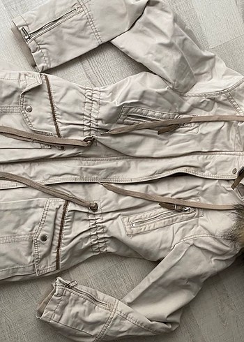 Kürklü Kapüşonlu Kaban - Görsel 4