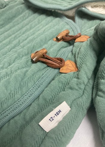 Kapüşonlu Düğmeli Erkek Çocuk Mont - Görsel 2