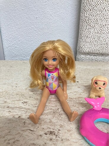  Beden Renk Barbie chelsea tatilde seti