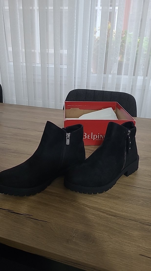 Siyah Süet Tokalı Kadın Bot - Görsel 2