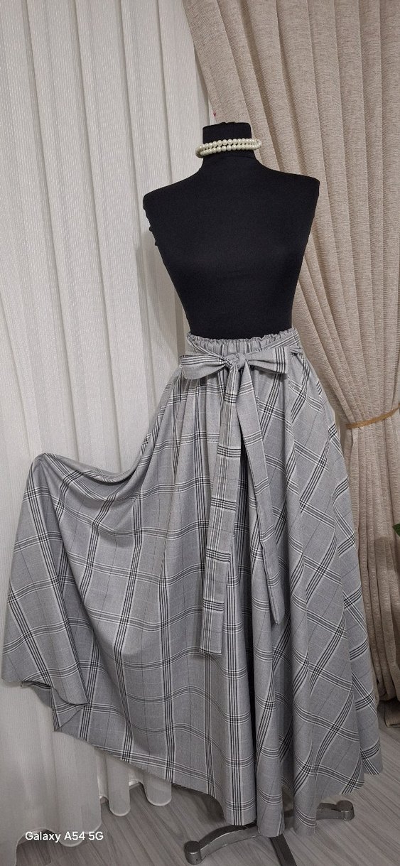 Gri Pilili Uzun Kilos etek - Görsel 5