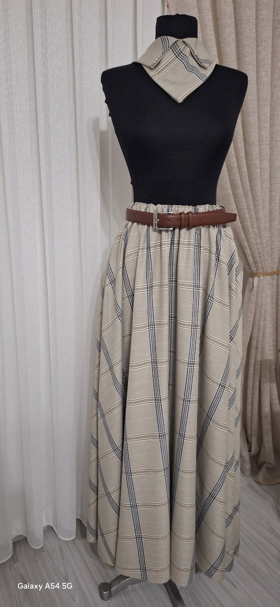 Kemer Detaylı Uzun Kadın Etek - Görsel 4