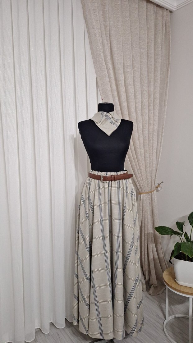 Kemer Detaylı Uzun Kadın Etek - Görsel 3