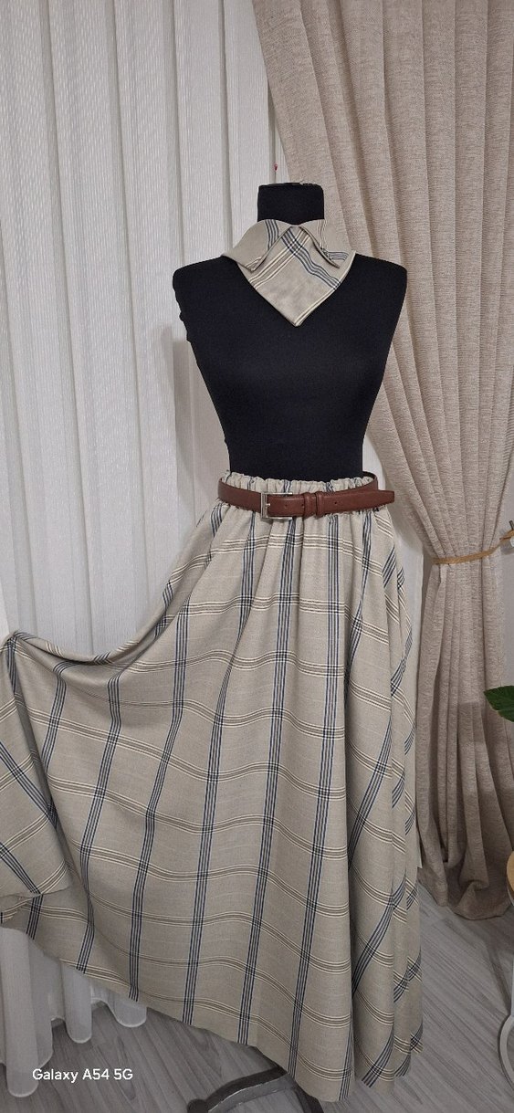 Kemer Detaylı Uzun Kadın Etek - Görsel 5