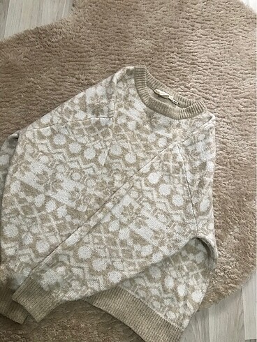 H&M Kazak