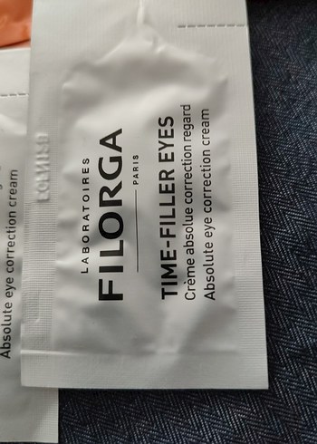 Avene SPF 50 Ultra Fluid Güneş Kremi 2ml - Görsel 3