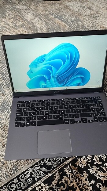 Asus bilgisayar