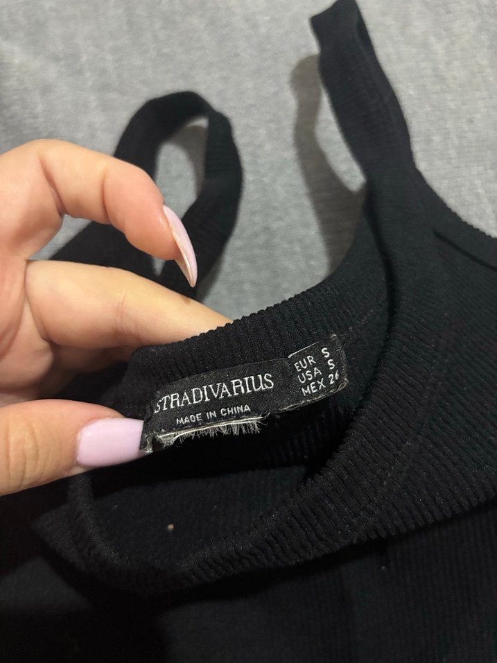 Siyah Atlet - Görsel 2