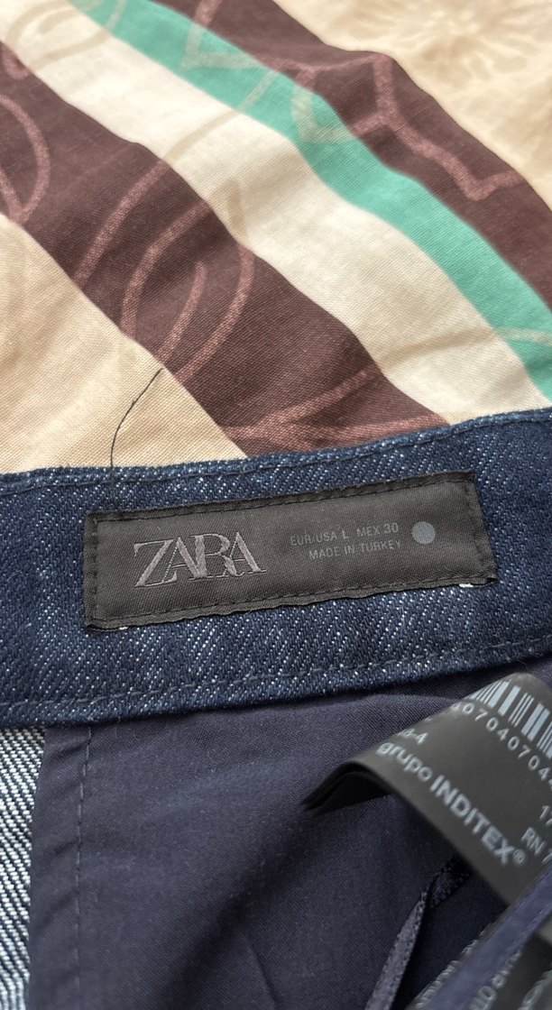 Kadın Lacivert Pileli Mini Kot Şort - Görsel 3