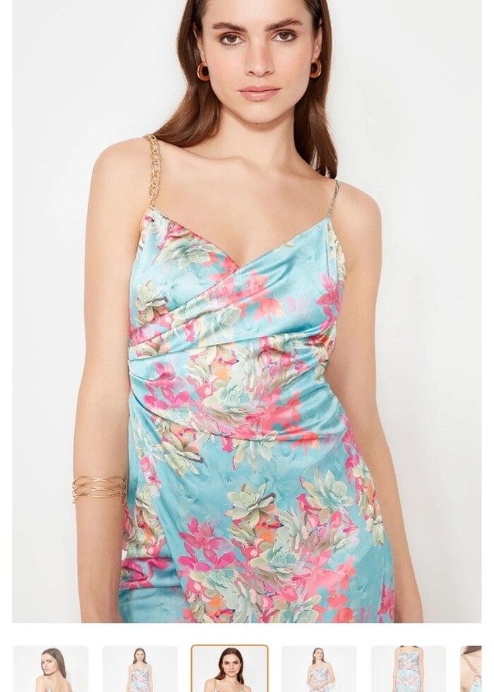 TRENDYOLMİLLA Çok Renkli Çiçek Baskılı Dokuma Saten Şık Abiye El - Görsel 3